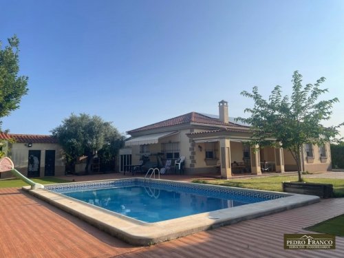 CHALET EN VENTA EN ALMENDRALEJO, BADAJOZ